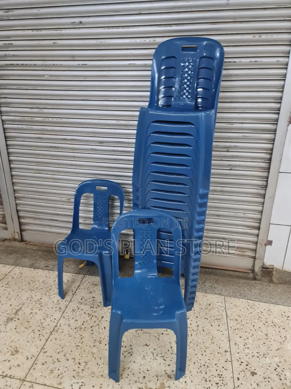 Matted Churches Plastic Chairs Plastic Chairs