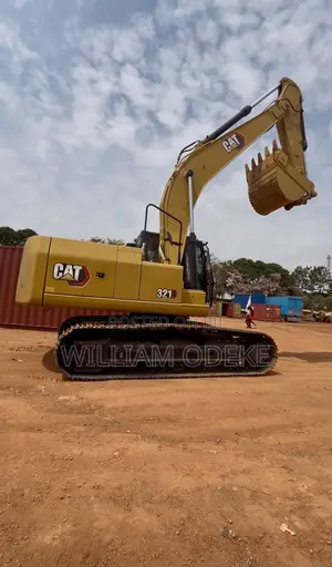 CAT 321 Excavator