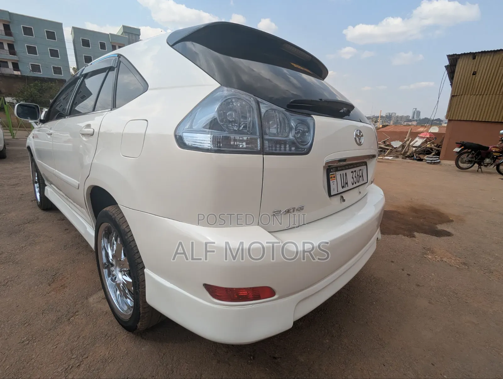 Toyota Harrier 2008 White