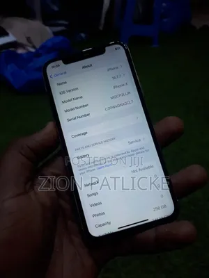 Apple iPhone X 256 GB White