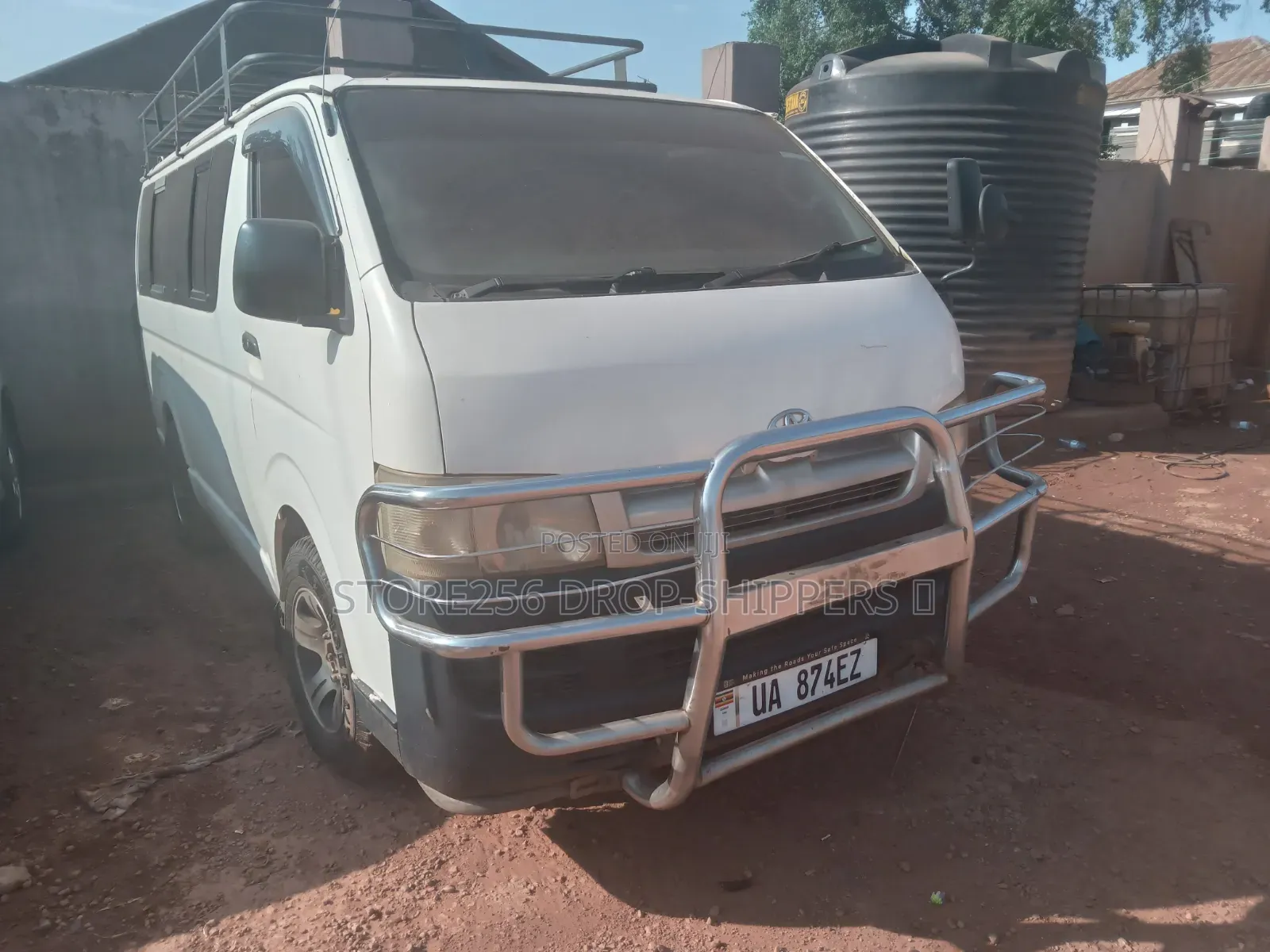 Toyota Grand HiAce G L Edition 3.0 Diesel Turbo 4WD 8-Seater 2002 White