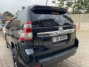 Toyota Land Cruiser Prado 2021 Black