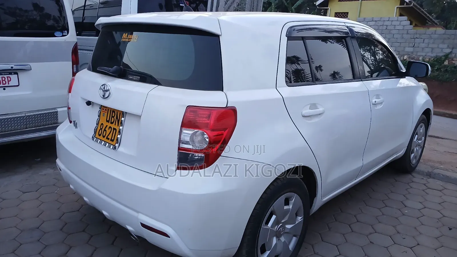Toyota IST 2010 White