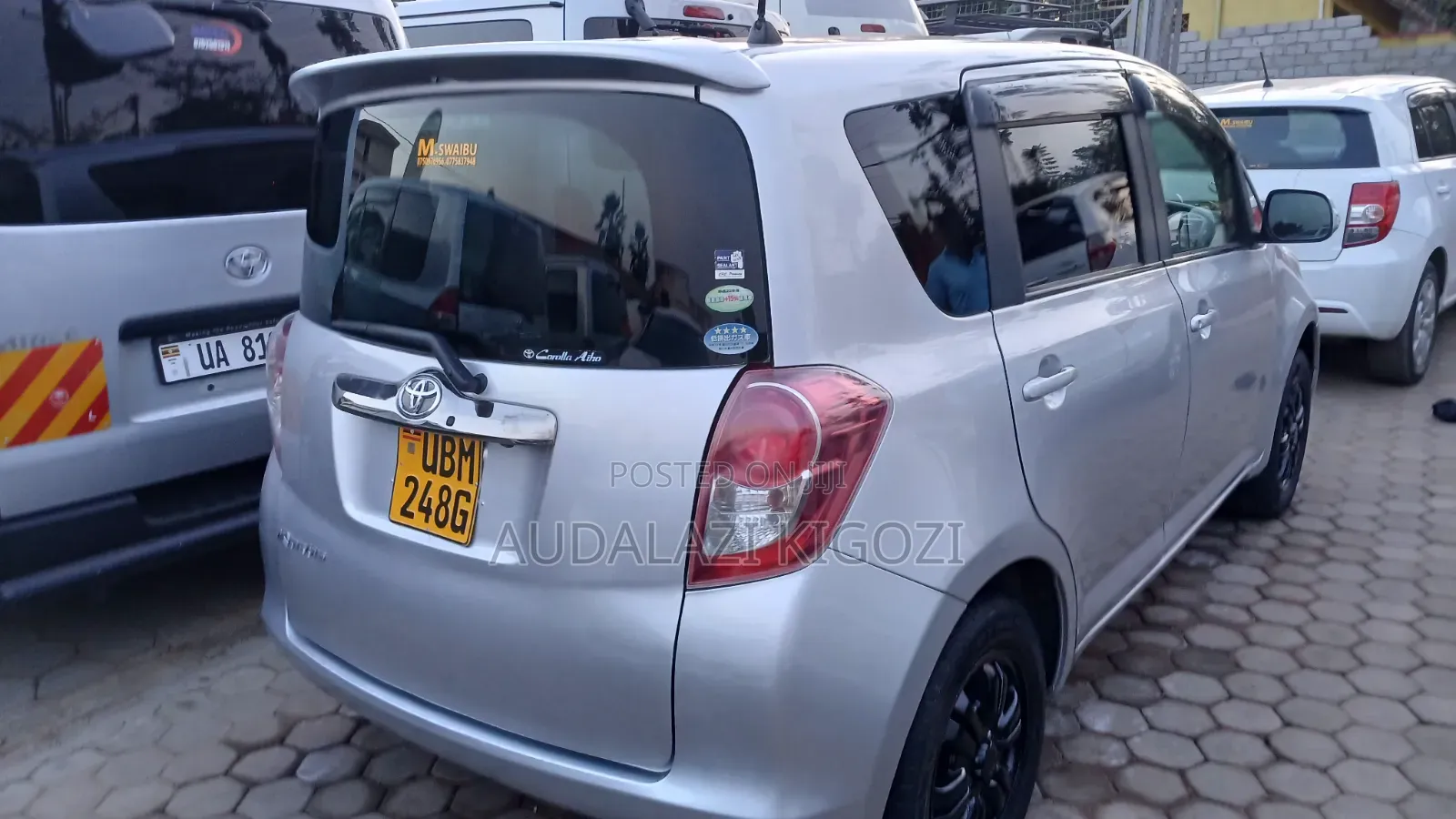 Toyota Ractis 2009 Silver