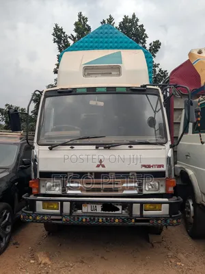Mitsubishi Perfect Fuso D16 2004 White