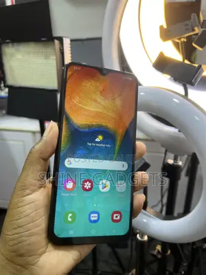 New Samsung Galaxy A30s 128 GB Black