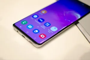 Samsung Galaxy S10 5G 256 GB Silver