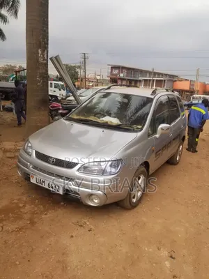 Toyota Corolla Spacio 1.8 X 2WD 2004 Silver