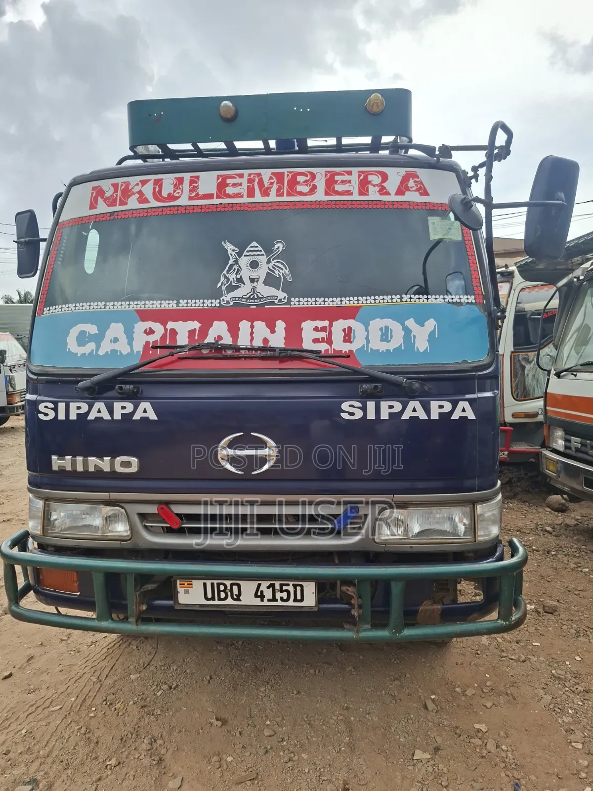 Hino Dumper
