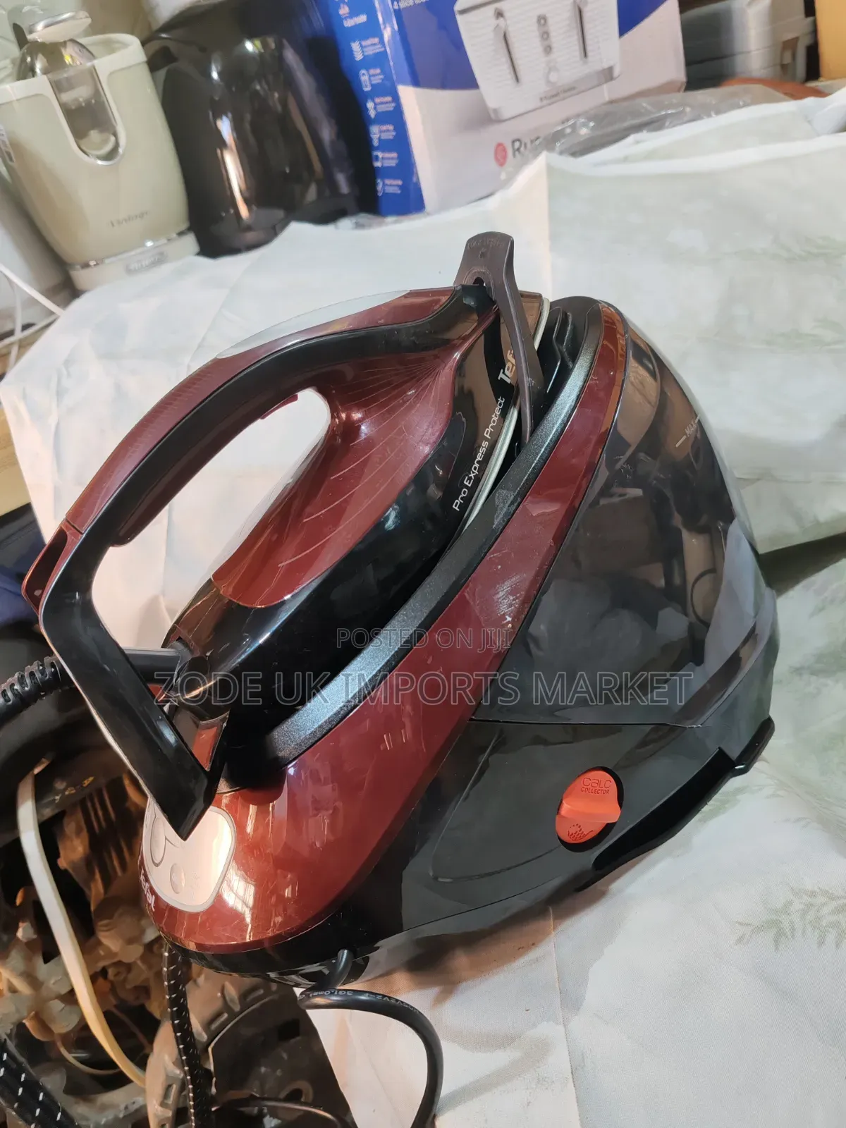 Tefal Pro Express Protect Steam Generator