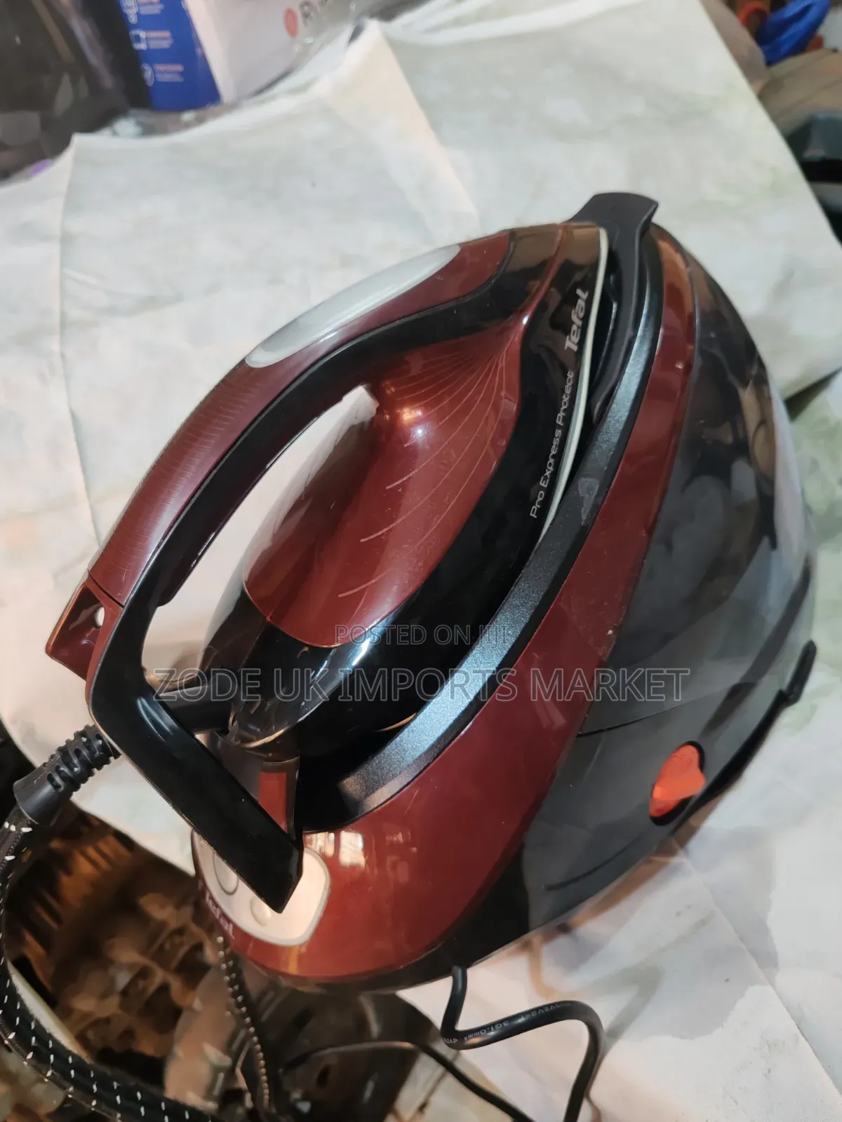 Tefal Pro Express Protect Steam Generator