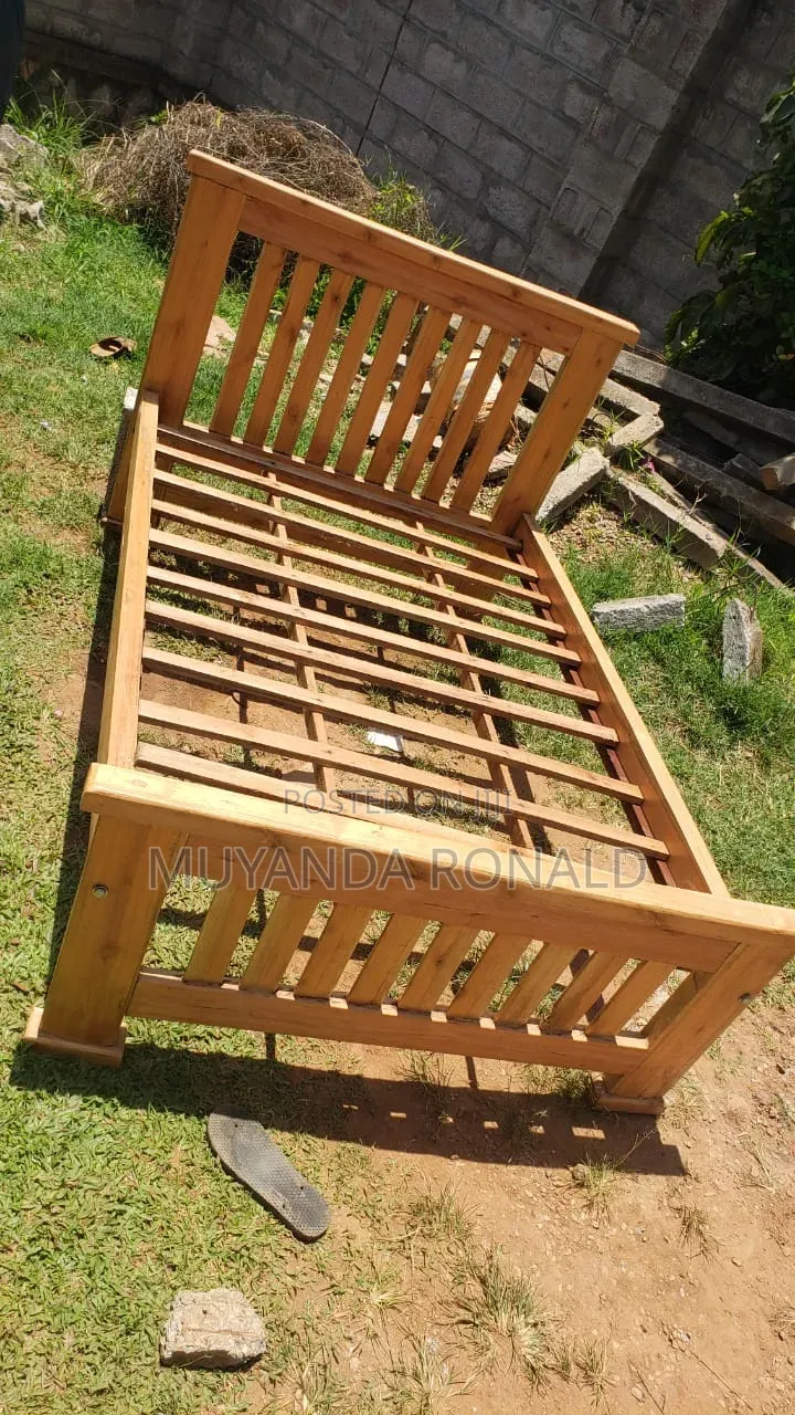 Timber Bed