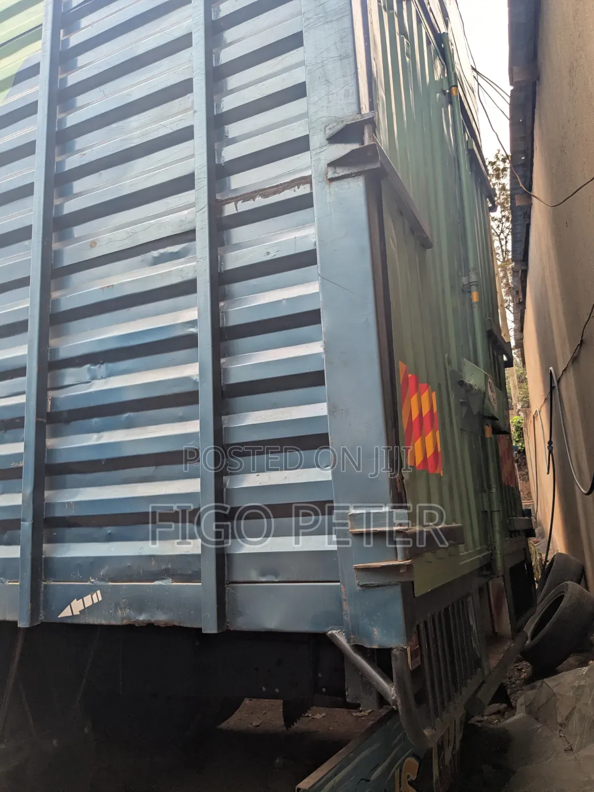 Mitsubishi Fuso 2002 Green