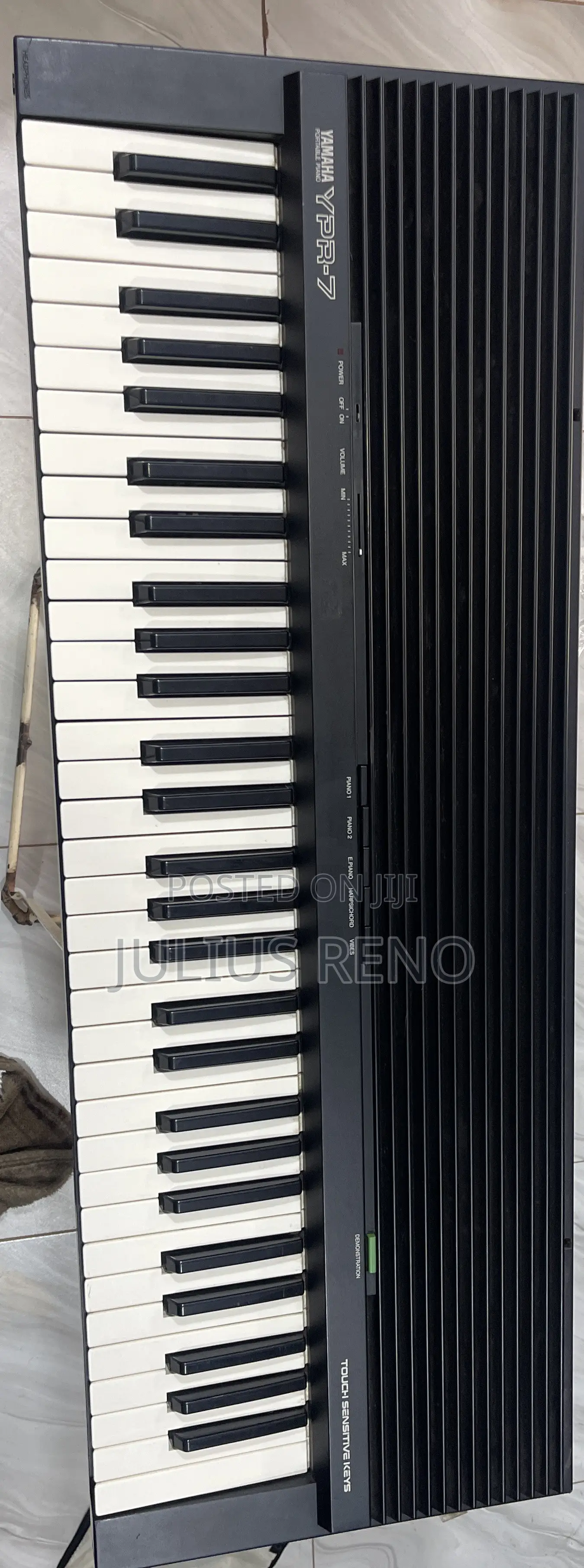 Yamaha YRY-7 Portable Pions