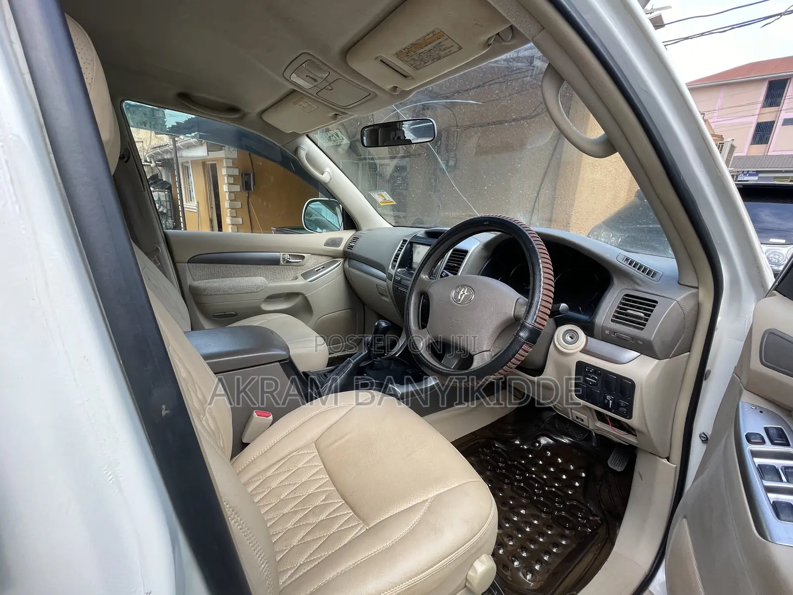 Toyota Land Cruiser Prado 2008 White