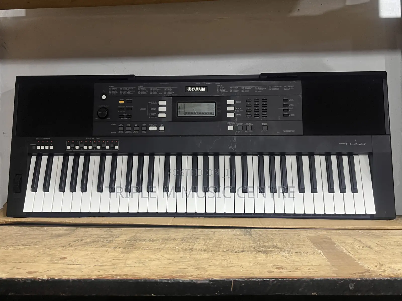 Yamaha PSR a 350 Piano Keyboard
