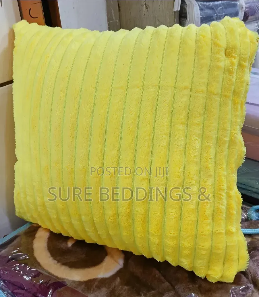 Synthetic Stripped Cushion