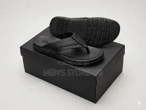 Clarks Black Premium Leather Rubber Soft Genuine Sandals