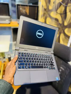 Laptop Dell Latitude 3180 4GB Intel Celeron HDD 320GB