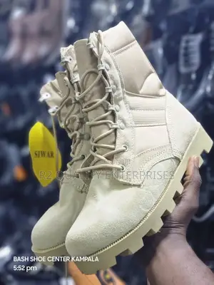 Sandstone/Tan Tactical Combat Boots,