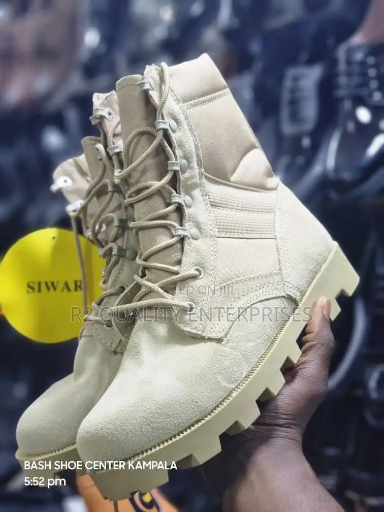 Sandstone/Tan Tactical Combat Boots,