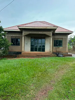 3bdrm House in Busukuma for sale