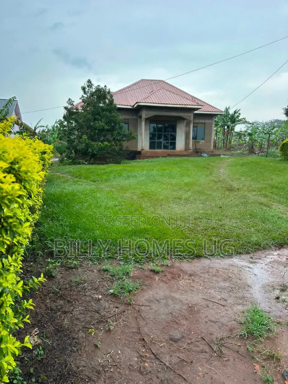 3bdrm House in Busukuma for sale