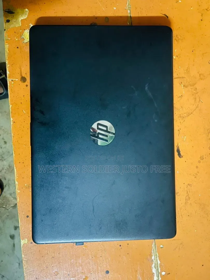 Laptop HP EliteBook 840 G5 4GB Intel Core i3 HDD 500GB