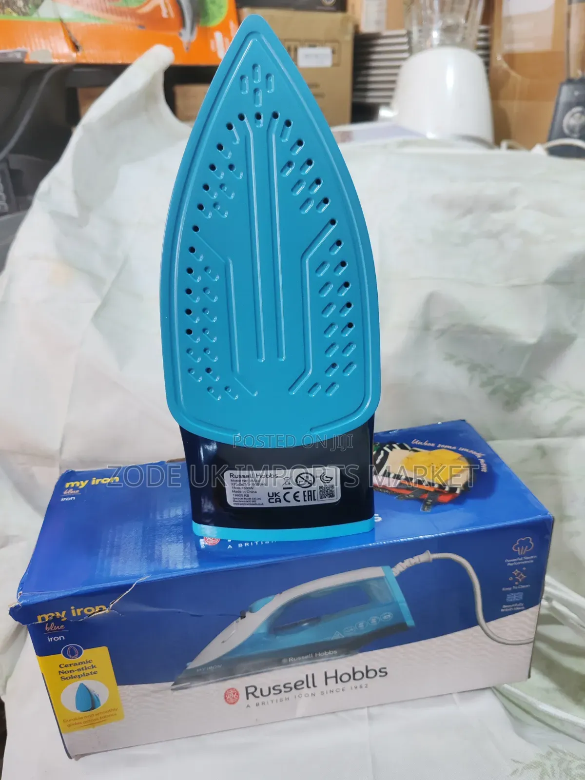 Russell Hobbs Travel Steam Iron