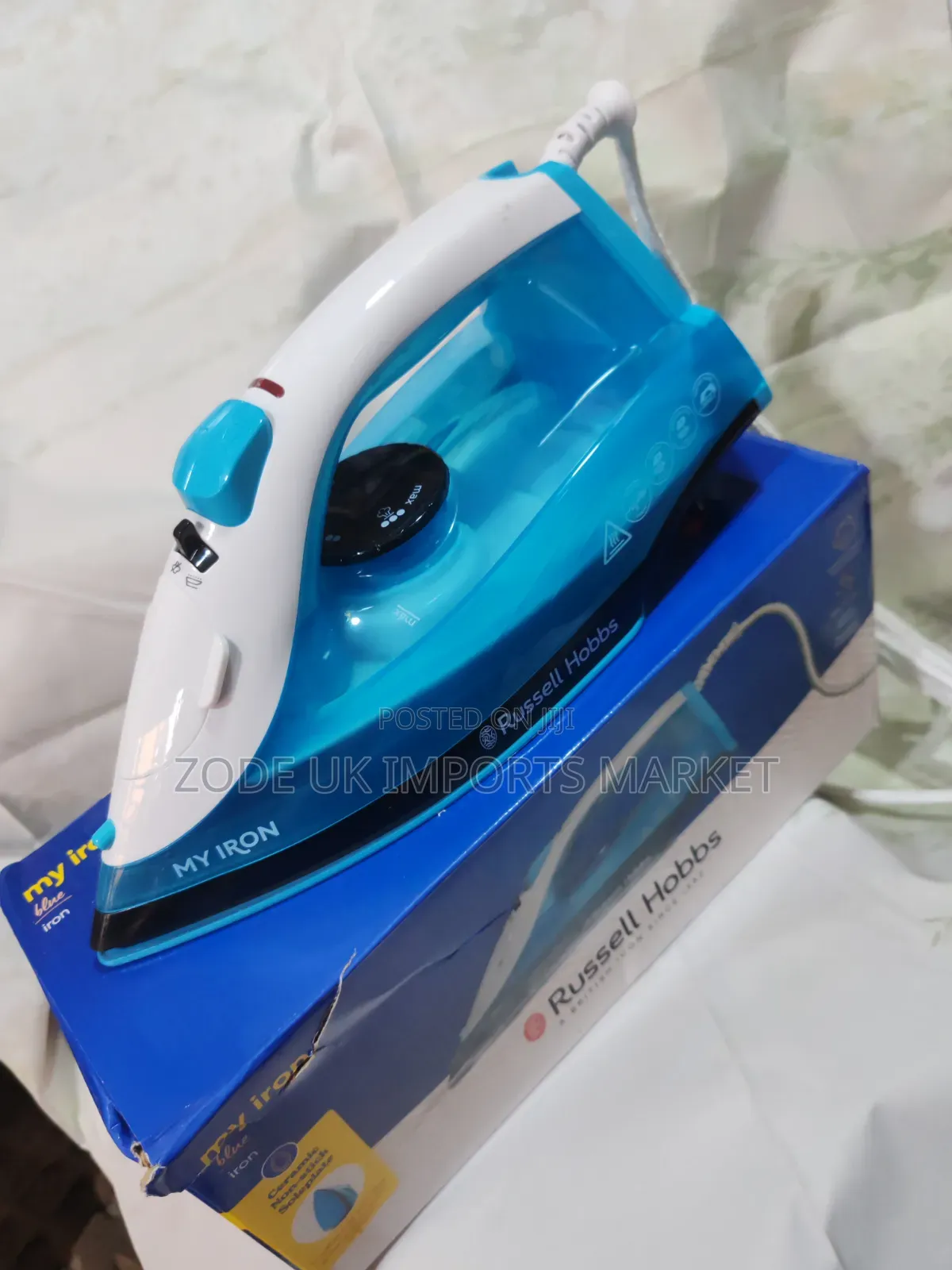 Russell Hobbs Travel Steam Iron