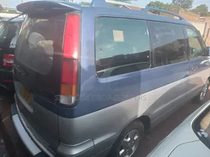 Toyota LiteAce Noah 1997 Blue