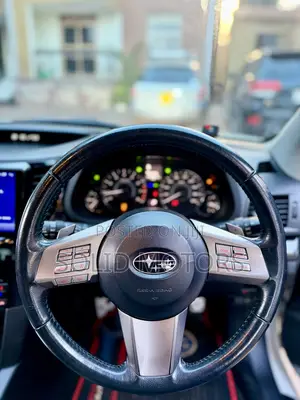 Subaru Outback 2.5i Limited 2012 White