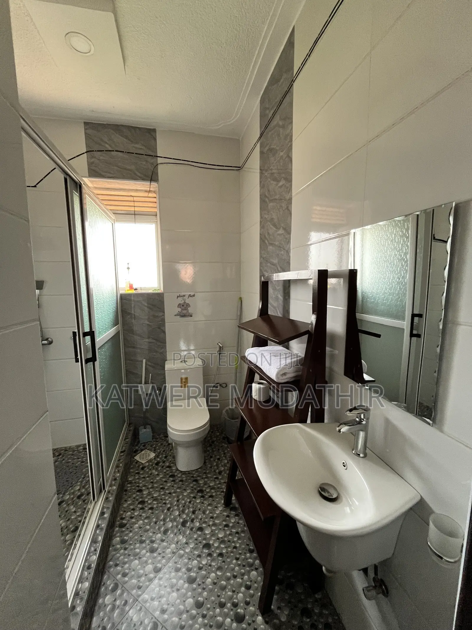 Furnished 1bdrm Apartment in Kyanja Estate, Central Division for rent