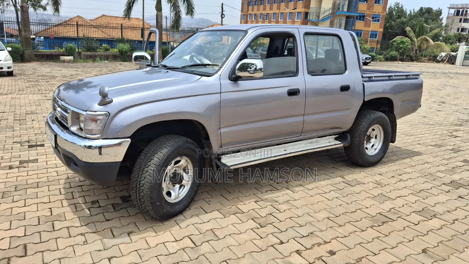 Toyota Hilux 2.5 Cab 2005 Gray