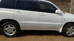Toyota Kluger 2007 White