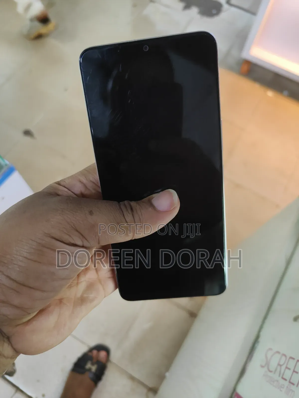 Vivo Y04 128 GB Silver
