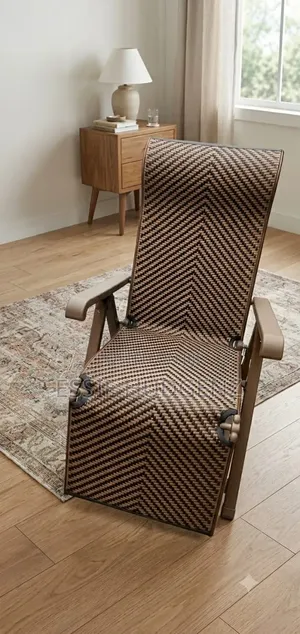 Reclining Lounge Chair