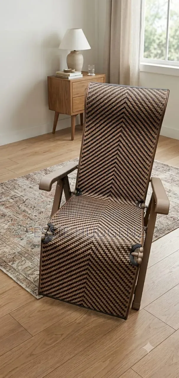 Reclining Lounge Chair