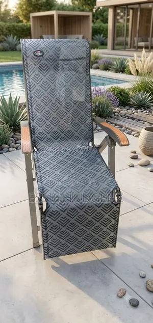 Reclining Lounge Chair