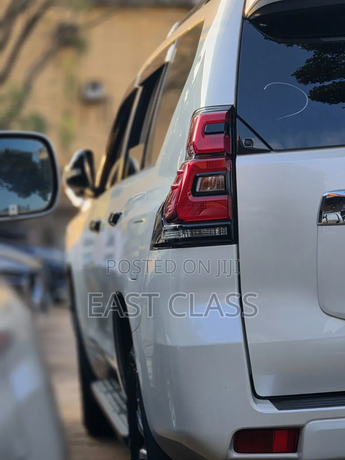 Toyota Land Cruiser Prado 2.8 2019 White