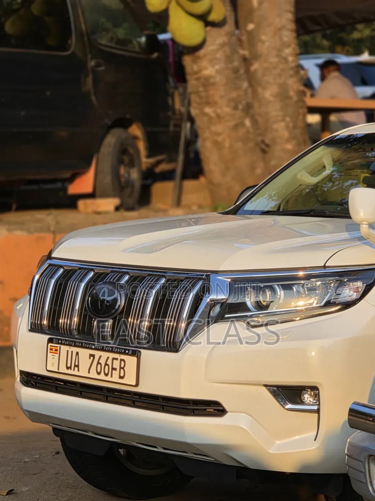 Toyota Land Cruiser Prado 2.8 2019 White