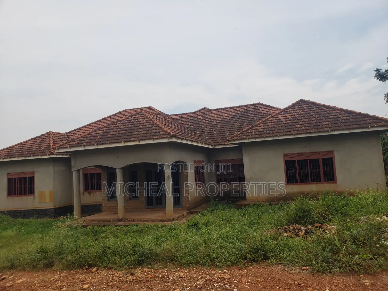 4bdrm House in Masoli Gayaza Rd At, Kawempe for sale