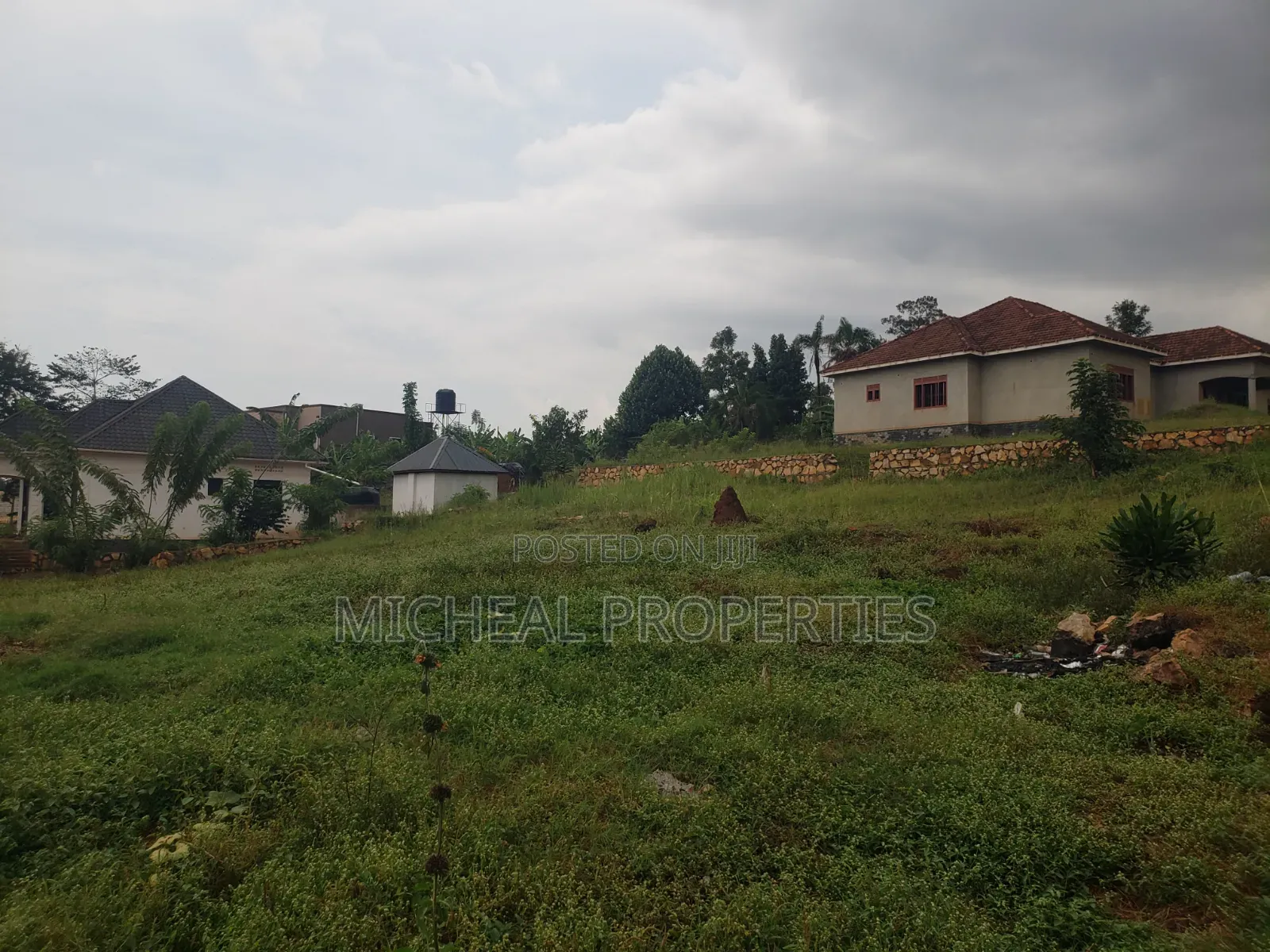 Plot for Sell Masoli at 150m With Land Titles