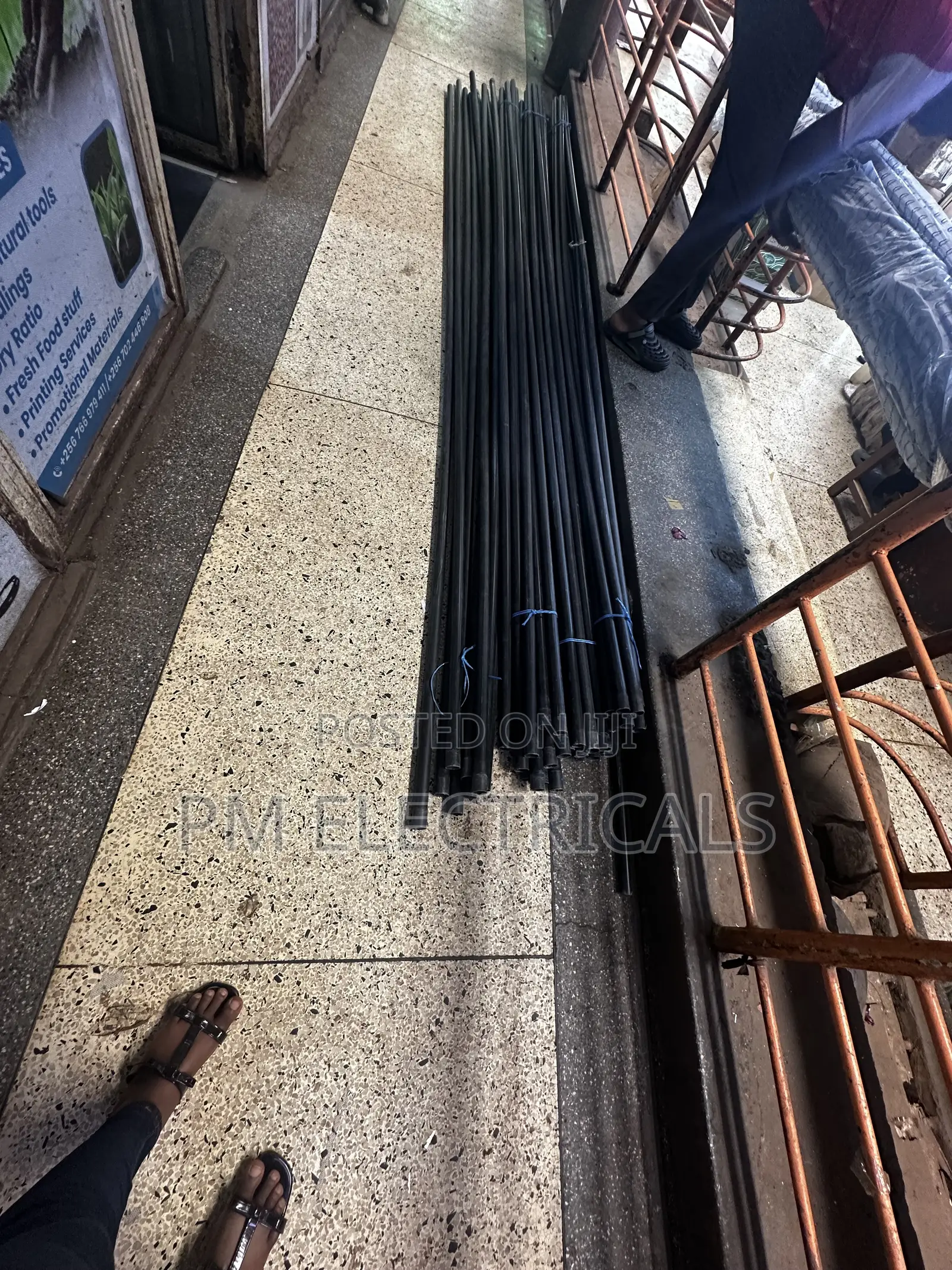 Pipes 25mm Light Gauge