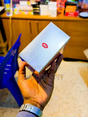 Itel Storm Ultra Smartwatch Scratch Proof HD Display Watch
