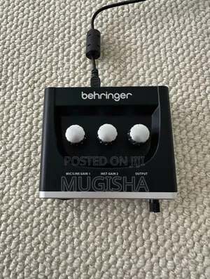 Behringer Soundcard Um2