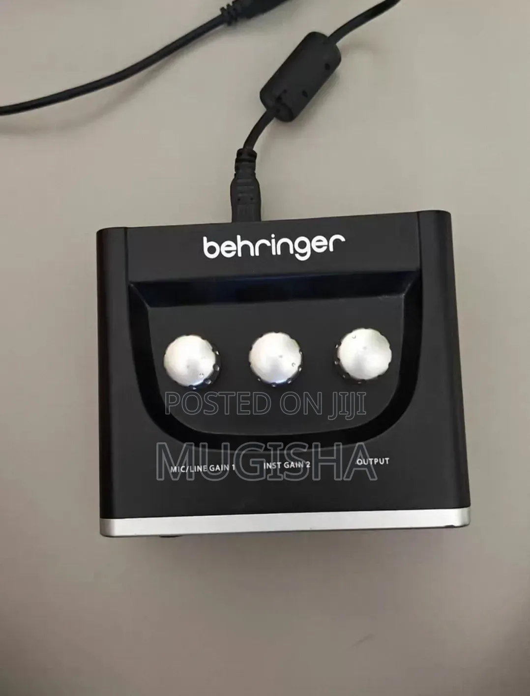 Behringer Soundcard Um2