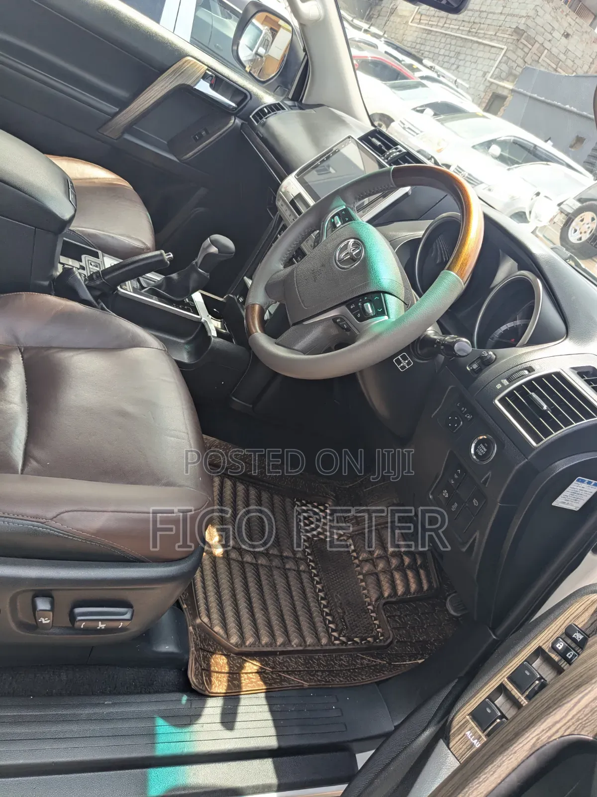 Toyota Land Cruiser Prado 2018 White