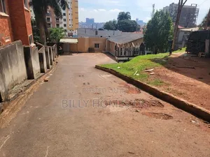 25decimals Prime Plot for Sale in Kamwokya-Mawanda Road