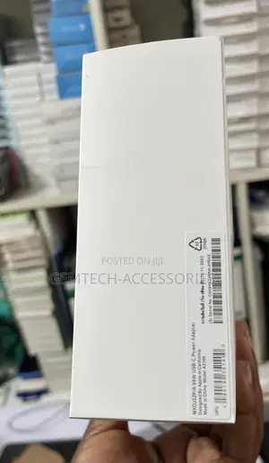 Apple USB C 96 Power Adapter
